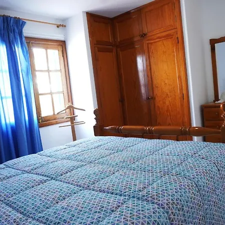 Costa, Cerca De La Playa Y Comercios. Apartmán
